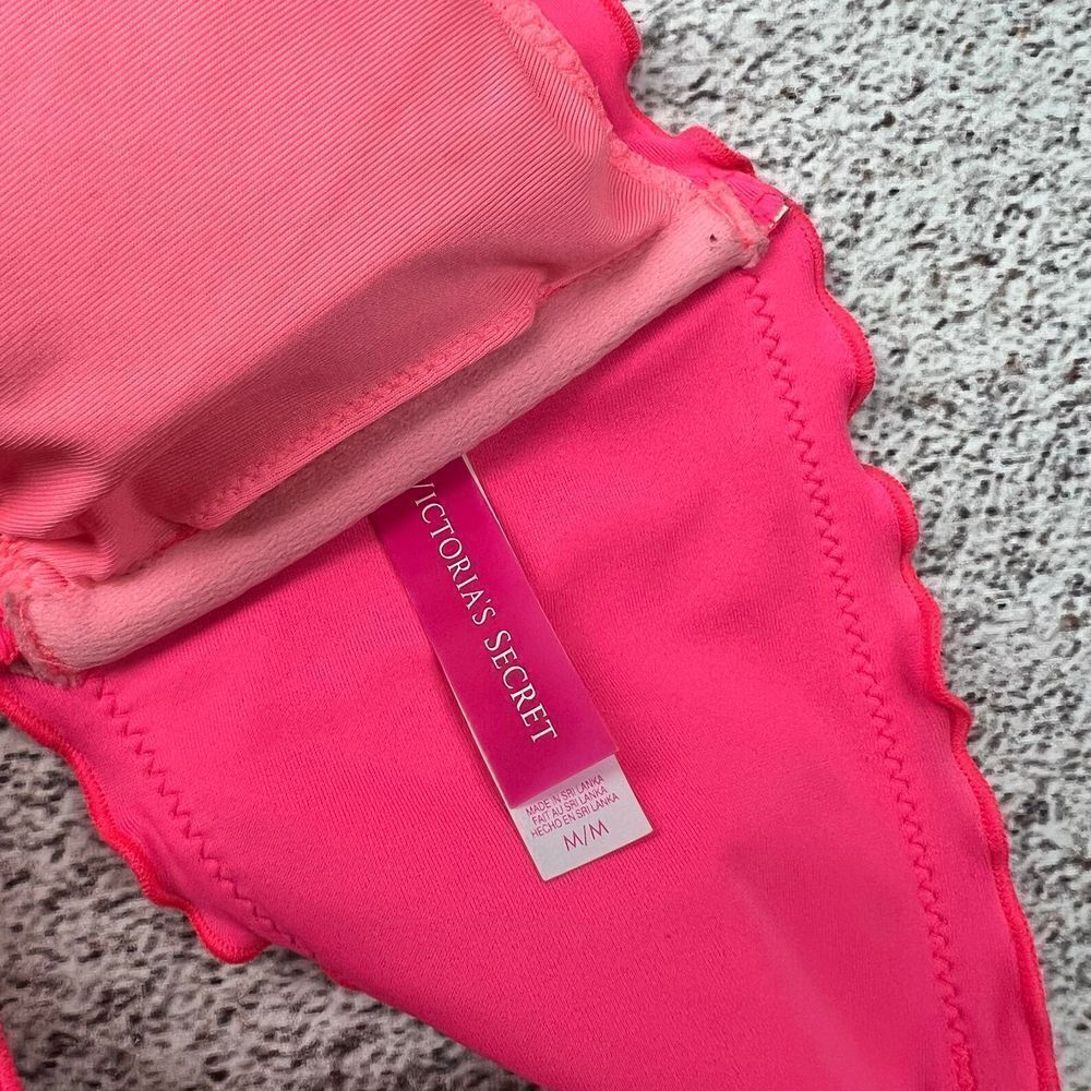 Victoria’s Secret ruffle bandeau bikini top - Picture 7 of 8